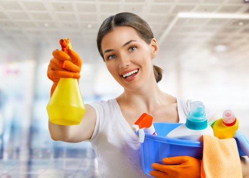 Eco-friendly cleaning solutions for hard floors