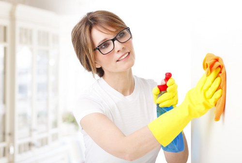 Advanced cleaning equipment for hard floor maintenance