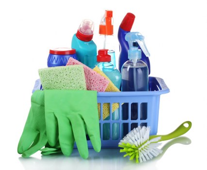 Cleaners Surrey team organizing items for clearance